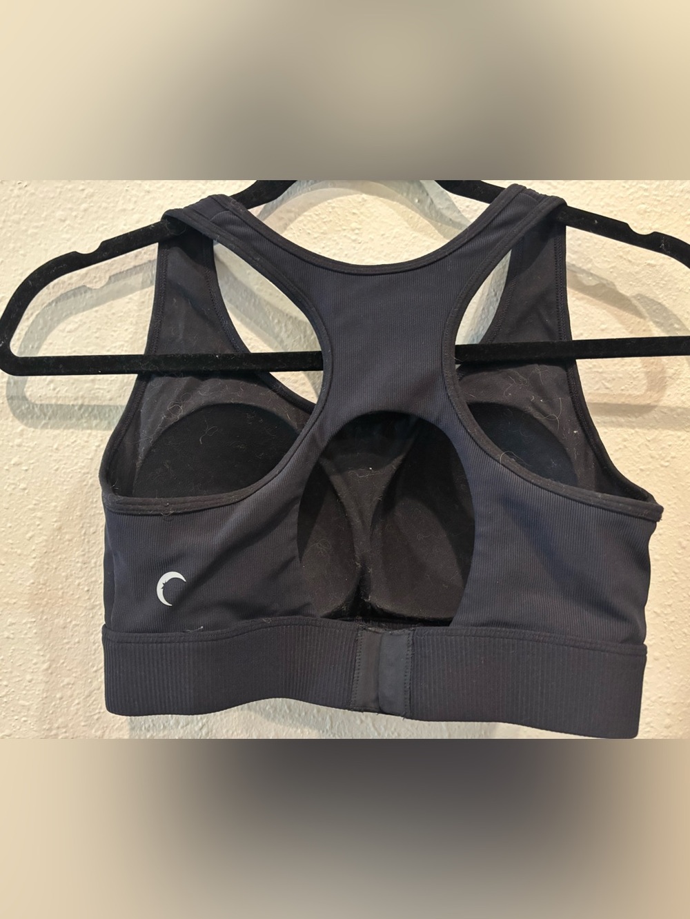 ZYIA Ribbed Racerback Sports Bra - Black medium - Picture 2 of 2